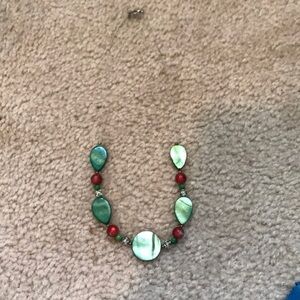 CUSTOM red/green beaded short necklace